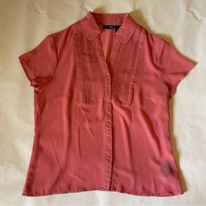 Beautiful lightweight top East 5th Large Polyester
